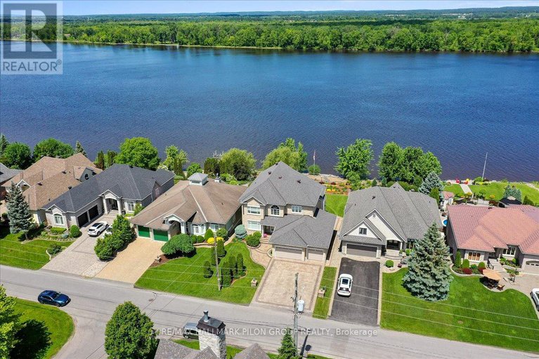28463526/6373-radisson-way/hiawatha-parkconvent-glen/ottawa/ontario/K1C2Z9_38