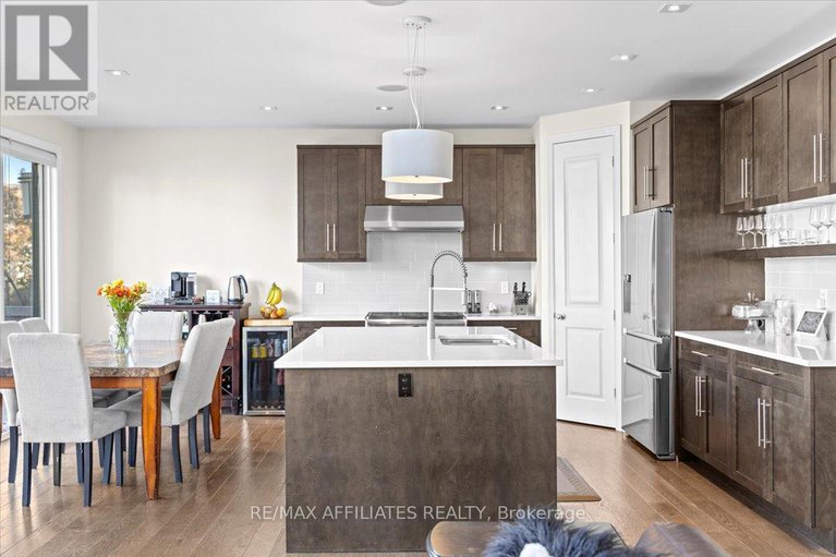 29011436/308-equine-way/emerald-meadowstrailwest/ottawa/ontario/K2V0A7_18