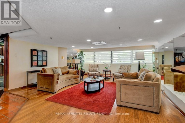 29621627/1609-415-greenview-avenue/britannia/ottawa/ontario/K2B8G5_4