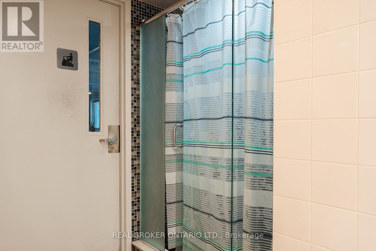 28542125/1207-200-besserer-street/sandy-hill/ottawa/ontario/K1N0A7_28
