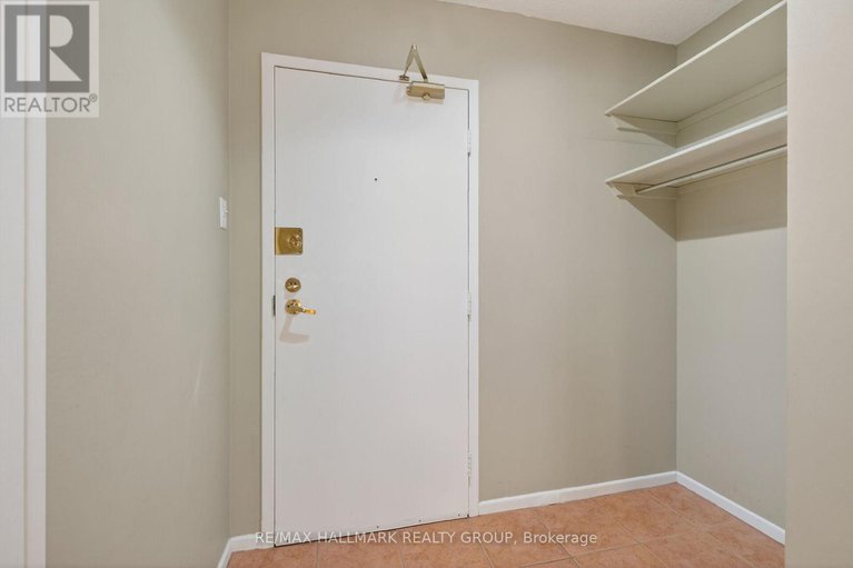 29424745/705-141-somerset-street-w/ottawa-centregolden-triangle/ottawa/ontario/K2P2H1_6