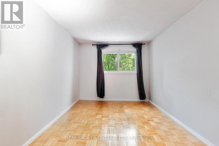 28756532/77-priam-way/westcliffe-estates/ottawa/ontario/K2H8S7_25