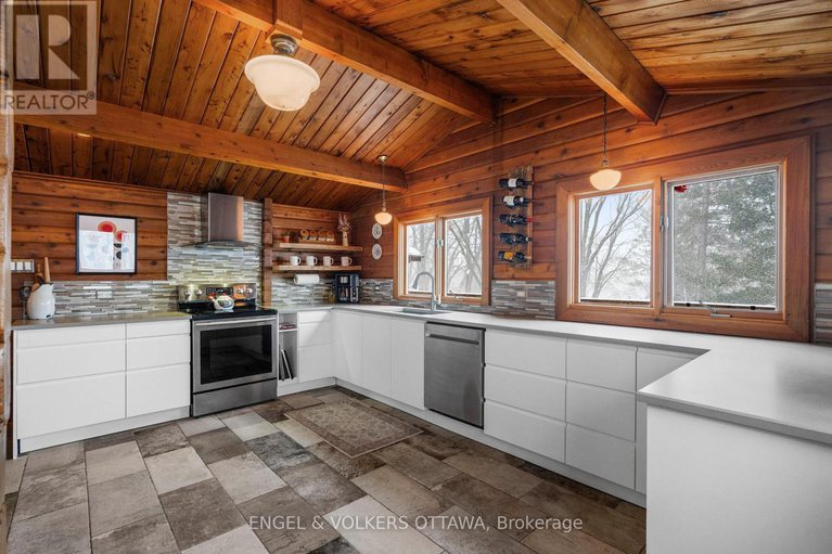 29366740/3826-stonecrest-road/dunrobin/ottawa/ontario/K0A3M0_13