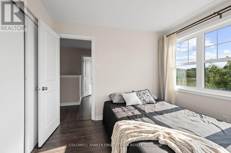 29673246/619-dundonald-drive/half-moon-bay/ottawa/ontario/K2J5Y8_28