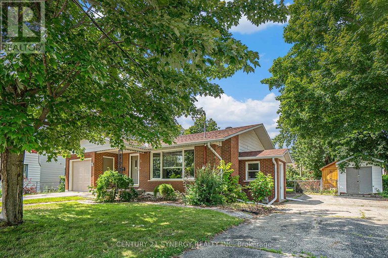 28468719/6-strathcona-street/smiths-falls/smiths-falls/ontario/K7A1V5_2