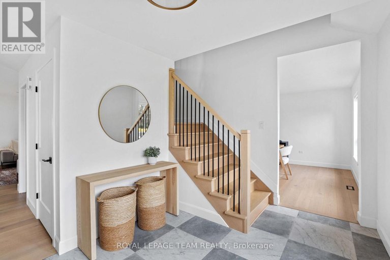 29471993/5545-van-vliet-road/manotick-long-island-nicholls-island/ottawa/ontario/K4M1J4_4