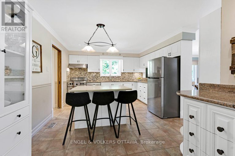 28905390/656-spruce-ridge-road/huntley-ward-south-west/ottawa/ontario/K0A1L0_14
