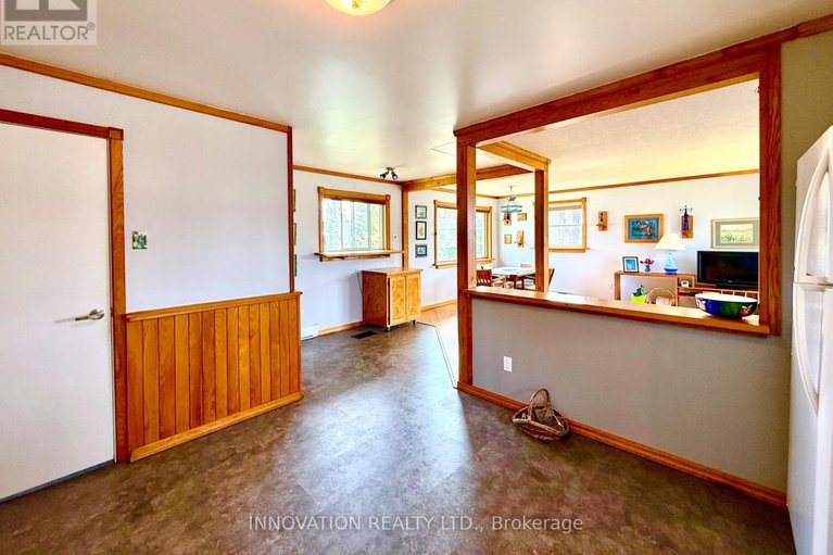 29680278/2960-harbison-road/rideau-twp-south-to-roger-stevens-drive/ottawa/ontario/K0A2Z0_20