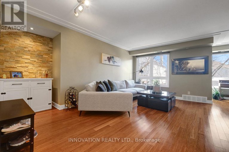 28875882/2c-150-waverley-street/ottawa-centregolden-triangle/ottawa/ontario/K2P0V4_5