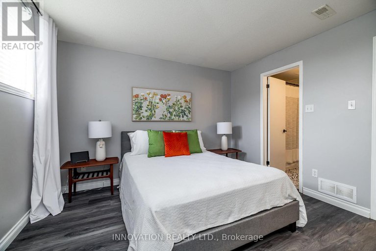 28790023/452-hillsboro-private/emerald-meadowstrailwest/ottawa/ontario/K2M3A7_21