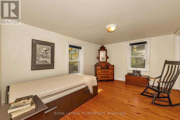 29449672/2307-scrivens-drive/osgoode-twp-north-of-reg-rd-6/ottawa/ontario/K0A2P0_42