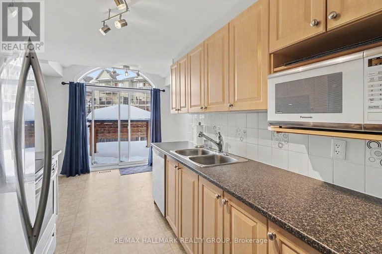 29402756/255-wildcliff-way/avalon-east/ottawa/ontario/K4A0L4_11