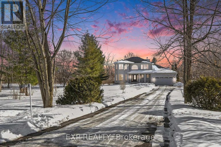 29386190/1284-old-carriage-lane/north-dundas-mountain-twp/north-dundas/ontario/K0C2K0_37