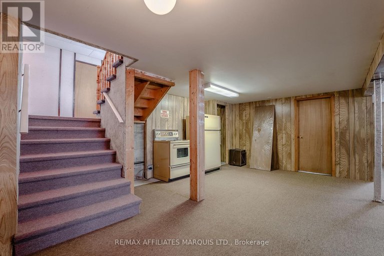 28215114/10984-county-rd-2-road/iroquois/south-dundas/ontario/K0E1K0_22