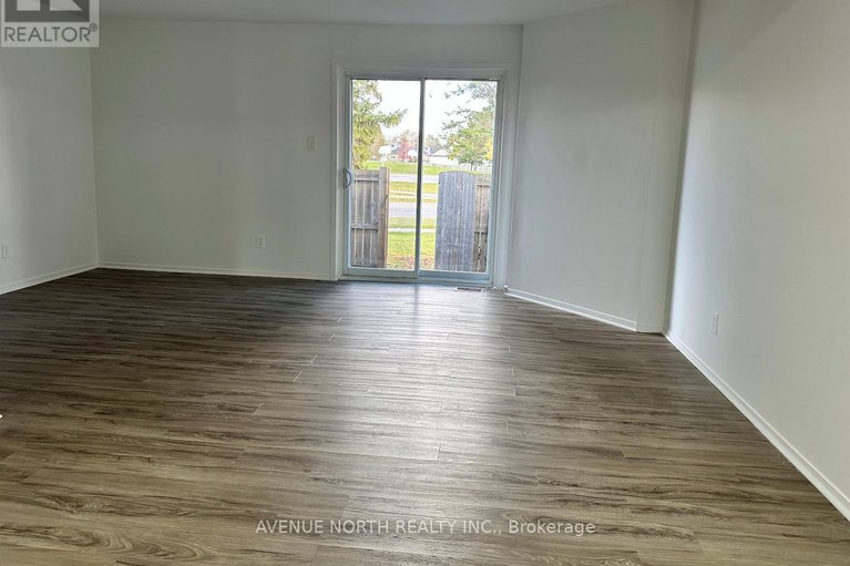 29078377/65-1787-dondale-street/pineview/ottawa/ontario/K1B5H9_10