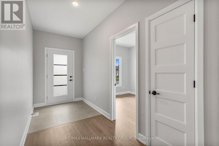 29430144/324-zakari-street/casselman/casselman/ontario/K0A1M0_4