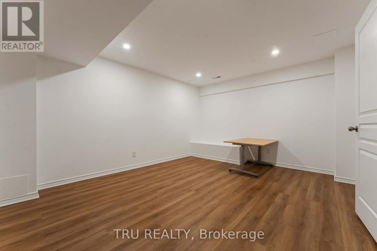 29188430/161-claridge-drive/longfields/ottawa/ontario/K2J5V8_42