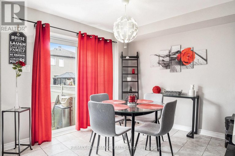 28523089/6349-renaud-road/mer-bleuebradley-estatesanderson-park/ottawa/ontario/K1W0J4_9