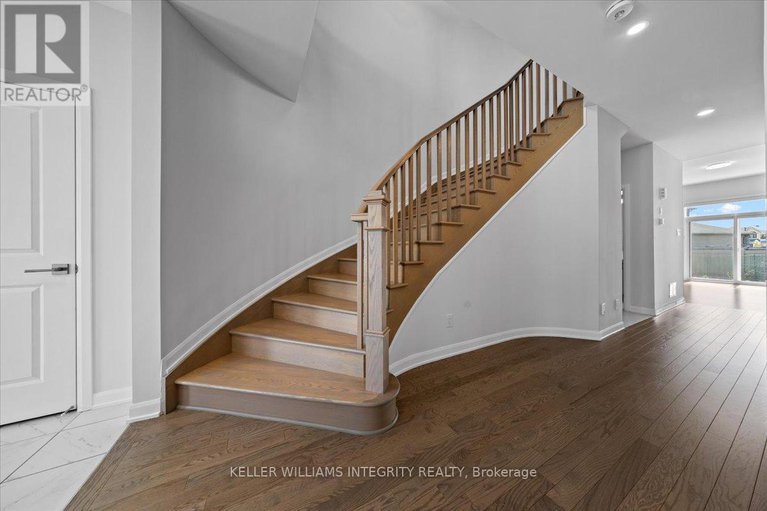 28318223/69-ascari-road/mahogany-community/ottawa/ontario/K4M0M5_3