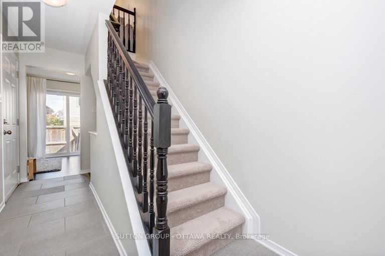 28533066/408-sadar-private/cedargrovefraserdale/ottawa/ontario/K2J3T3_5