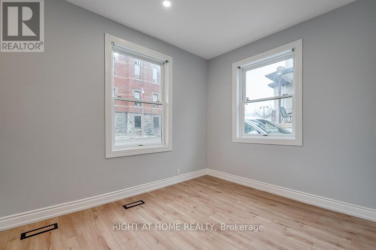 29152701/97-madawaska-street/arnprior/arnprior/ontario/K7S1S2_8