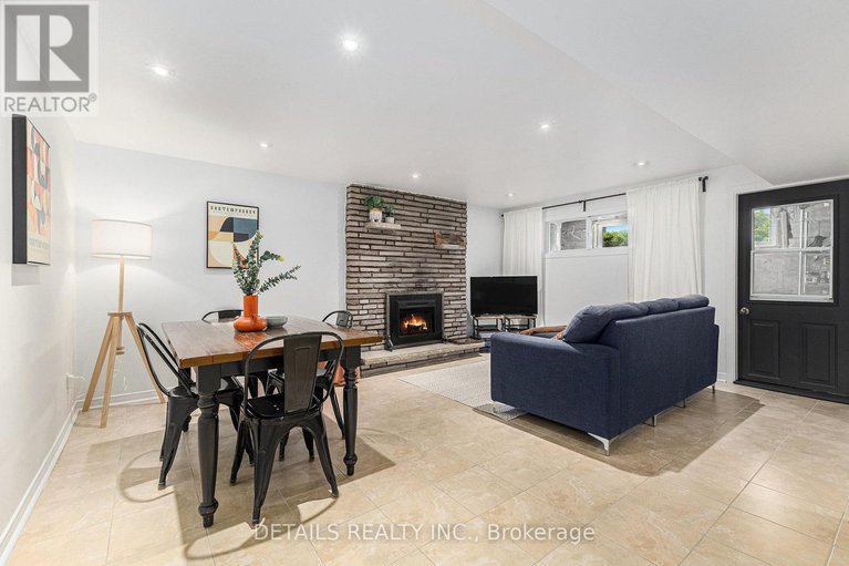 28441971/1575-maxime-street/pineview/ottawa/ontario/K1B3K9_25