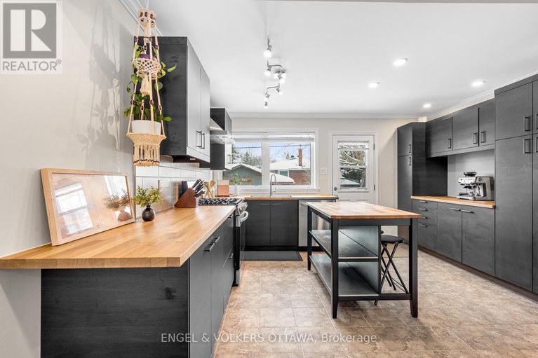 29414753/2707-marie-street/britannia/ottawa/ontario/K2B7E3_6