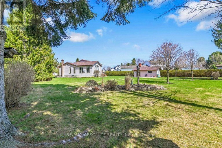 29665092/535-gascon-street/village-of-russell/russell/ontario/K4R1C6_33