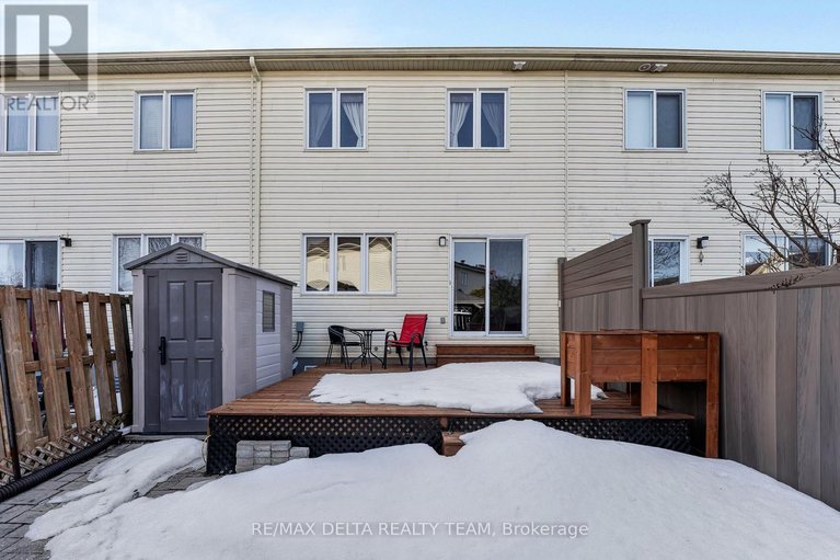 29579531/2685-sylvain-street/town-of-rockland/clarence-rockland/ontario/K4K1V3_29