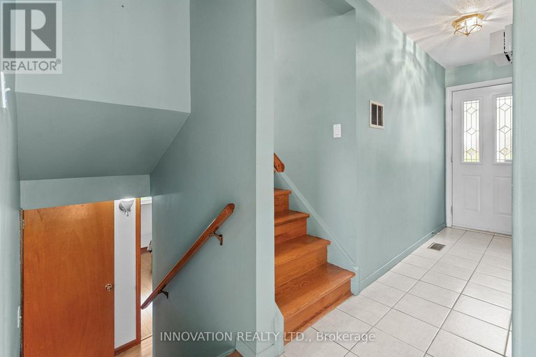 28409524/40-hadley-circle/bells-corners/ottawa/ontario/K2H6N9_15