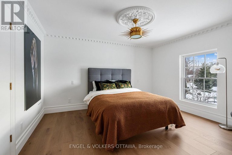 28092121/1041-brandywine-court/manotick-long-island-nicholls-island/ottawa/ontario/K4M1J2_25