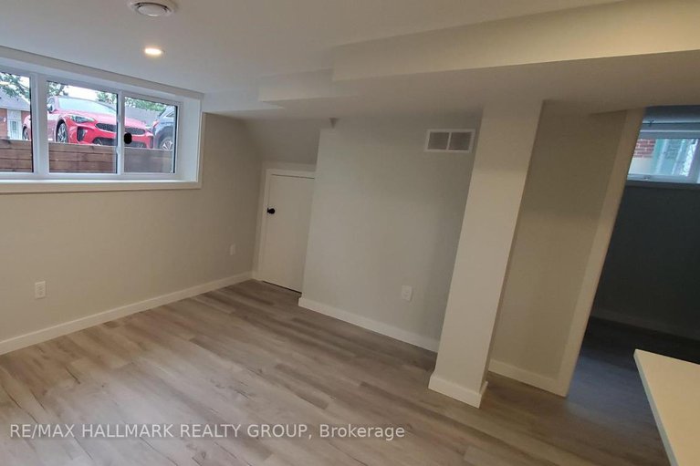 29345324/1329-bloomsbury-crescent/parkway-park/ottawa/ontario/K2C2Y8_20