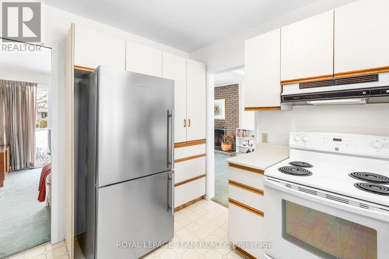 29460825/35-cherrywood-drive/arbeatha-park/ottawa/ontario/K2H6H1_22