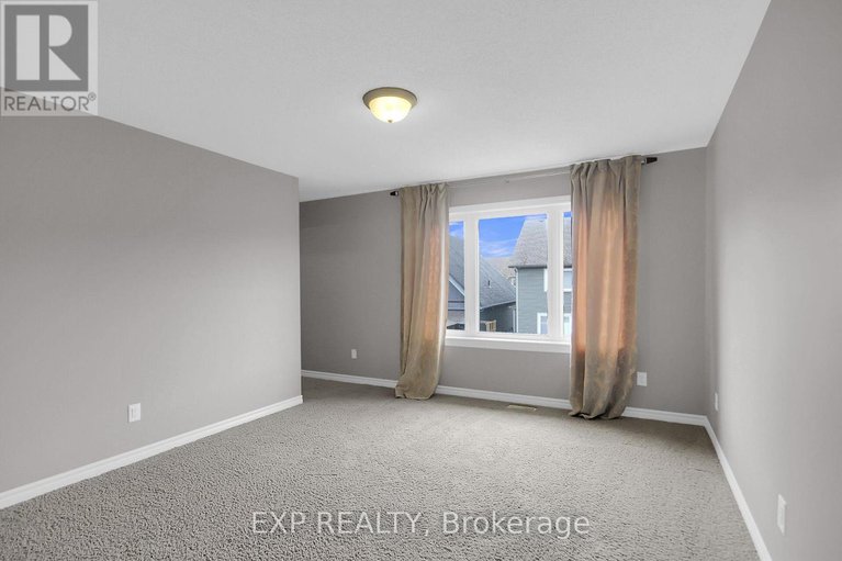 28328469/132-gracewood-crescent/blossom-parkkemp-parkfindlay-creek/ottawa/ontario/K1T0J5_37