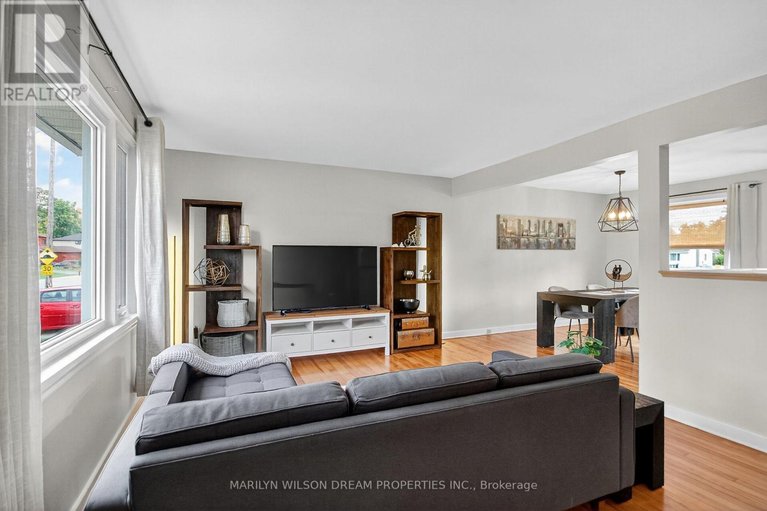 29473564/1914-rosebella-avenue/blossom-parkleitrim/ottawa/ontario/K1T1G7_6