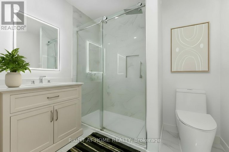 29090557/147-longpre-street-e/vanier/ottawa/ontario/K1L7J5_10