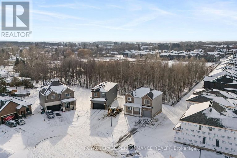 29178346/10-academie-street/embrun/russell/ontario/K0A1W0_44