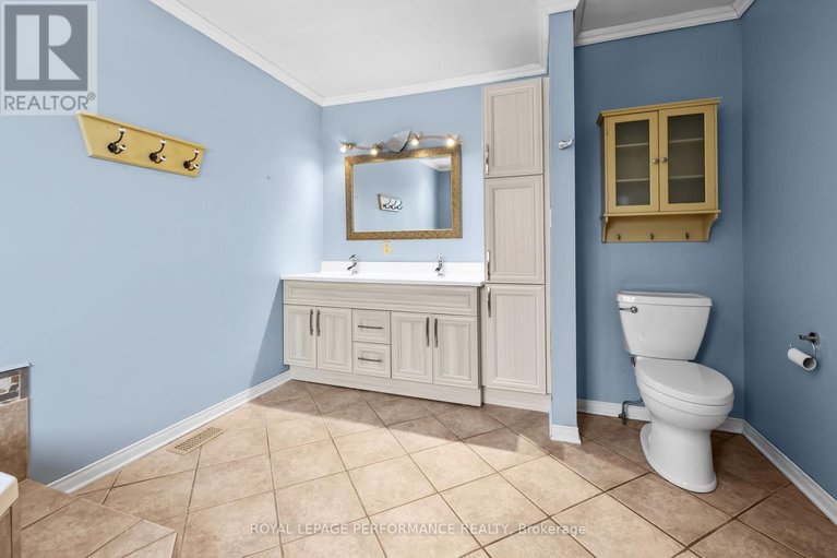 29177259/976-laporte-street/town-of-rockland/clarence-rockland/ontario/K4K1A5_21