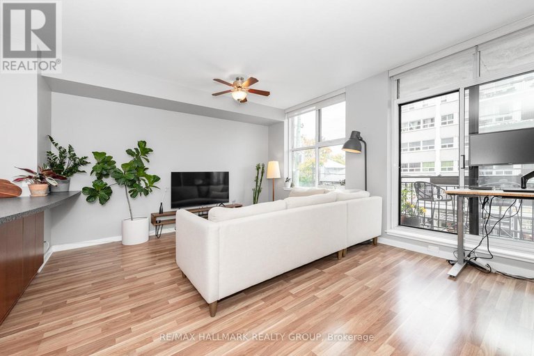 29275493/306-150-caroline-avenue/ottawa-west/ottawa/ontario/K1Y4X8_13