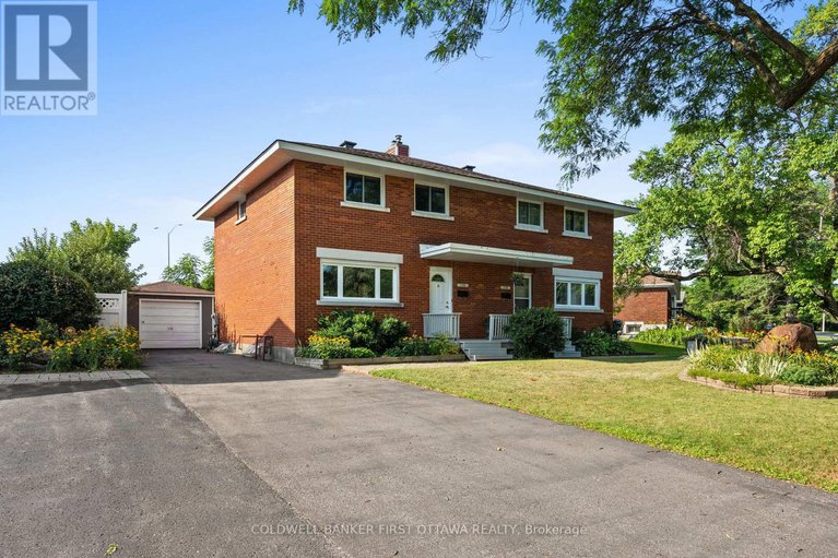 28793444/1788-ernest-avenue/mckellar-heights/ottawa/ontario/K2A1M1_2