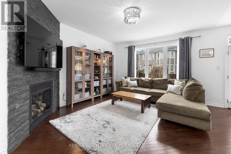 29682399/529-dundonald-drive/half-moon-bay/ottawa/ontario/K2J5X1_9