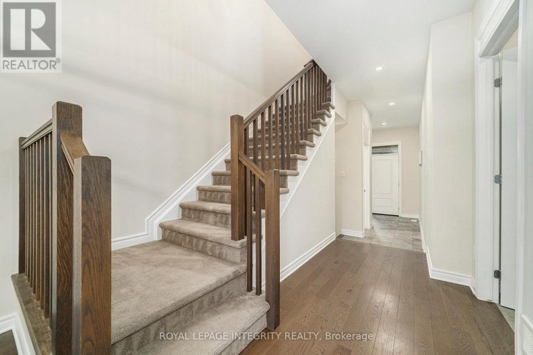 28847950/540-edenwylde-drive/remainder-of-stittsville-area/ottawa/ontario/K2S2K4_15