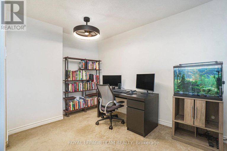 29087496/606-2400-virginia-drive/urbandale-acres/ottawa/ontario/K1H8L3_13