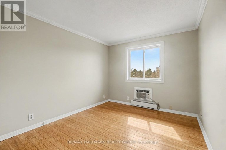 29555971/306-316-savard-avenue/vanier/ottawa/ontario/K1L7S2_20