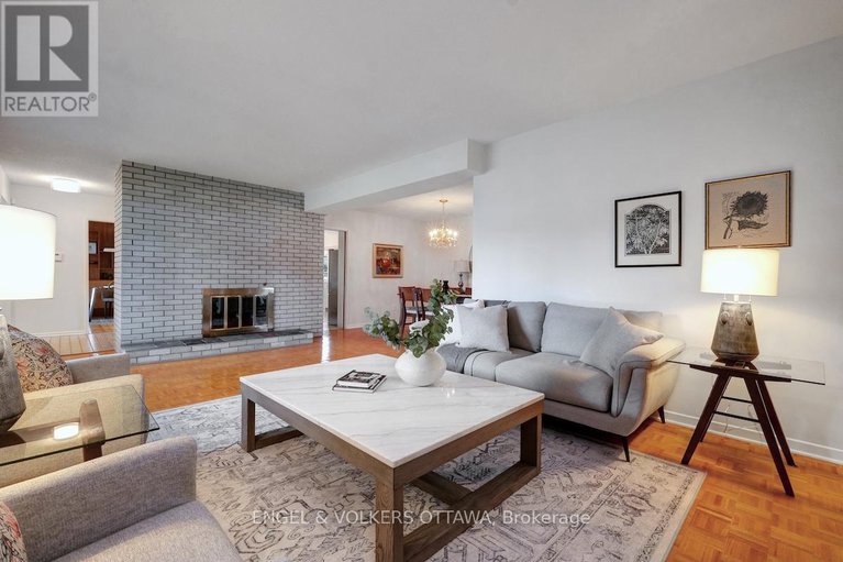 28911707/29-qualicum-street/bruce-farmgraham-parkqualicumbellands/ottawa/ontario/K2H7H1_10