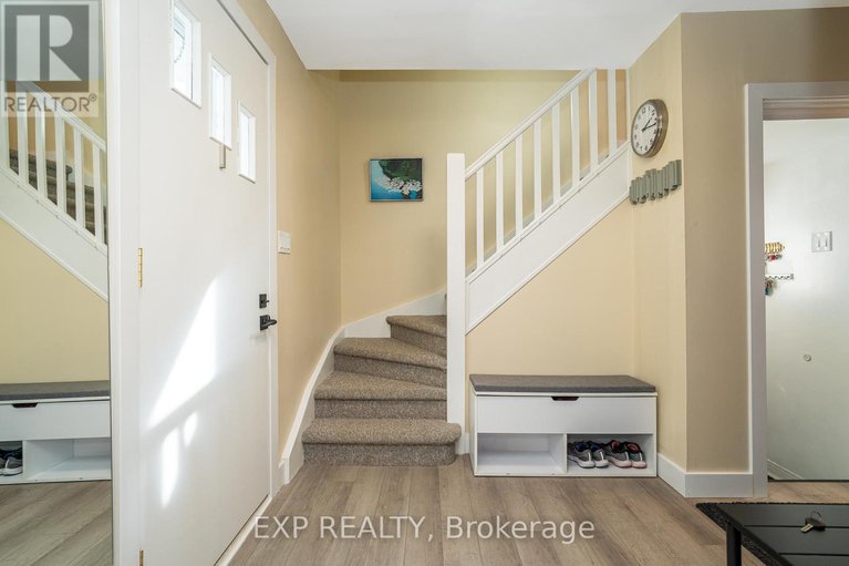 28952548/336-poulin-avenue/britannia/ottawa/ontario/K2B5T8_4