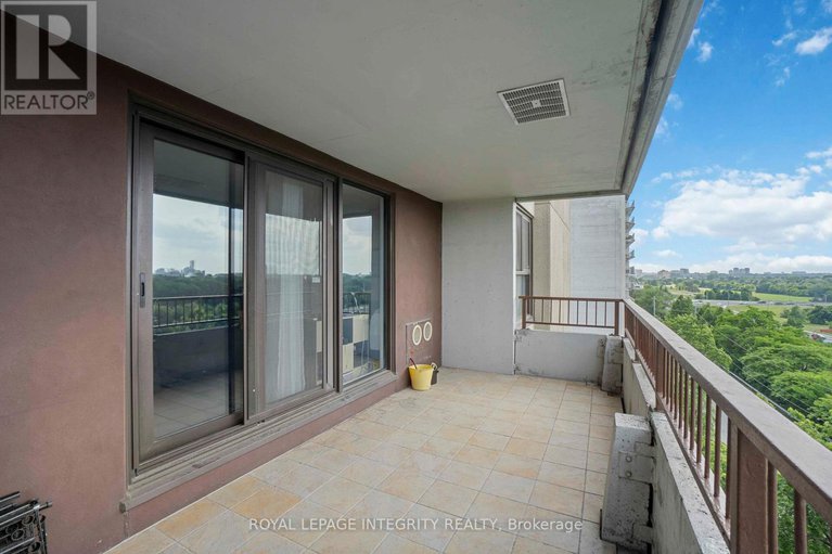 28620829/1003-1785-frobisher-lane/riverview-park/ottawa/ontario/K1G3T7_11