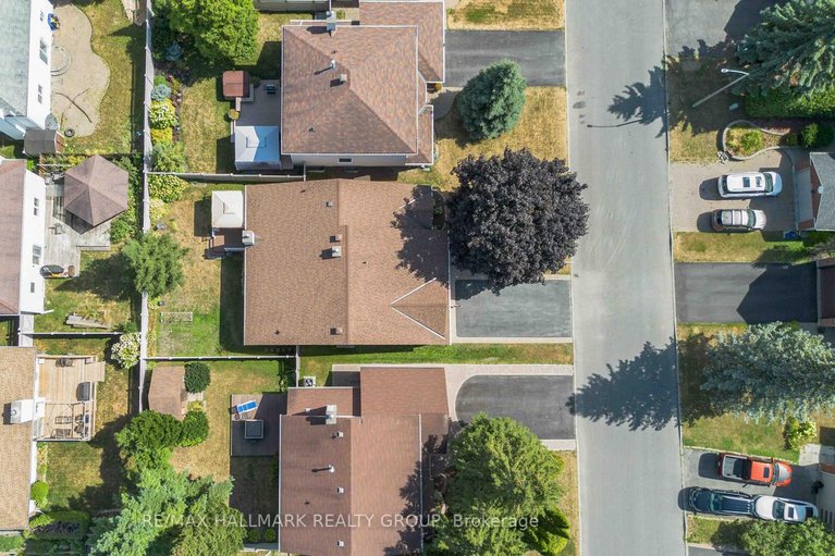 28946187/647-apollo-way/fallingbrookpineridge/ottawa/ontario/K4A1T2_45