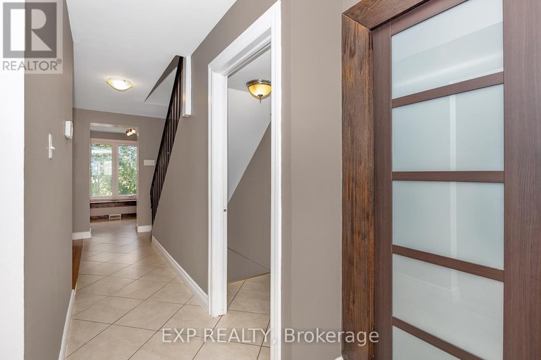 28642296/47-2300-ogilvie-road/beaconwood/ottawa/ontario/K1J7X8_30