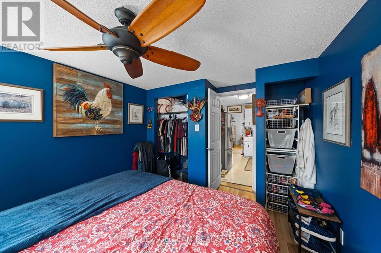 29656650/26-starwood-road/meadowlandsst-claire-gardens/ottawa/ontario/K2G1Y8_19